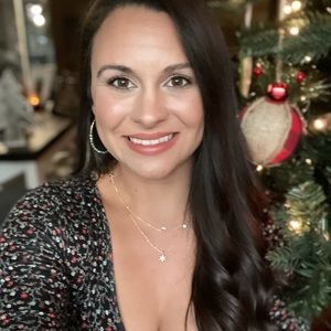 Meet your Posher, Naomi